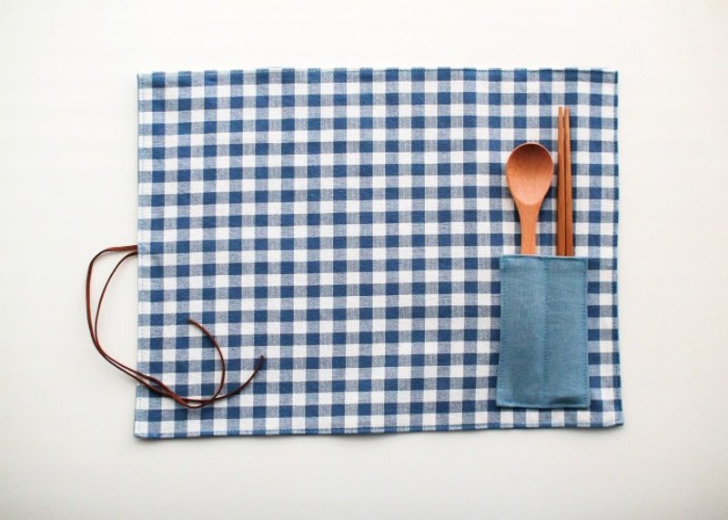 经典格纹餐垫-蓝格纹 - 餐垫/桌巾 - 其他材质 蓝色