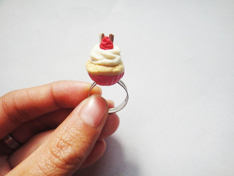 杯子蛋糕戒指 - 戒指 - 粘土 粉红色