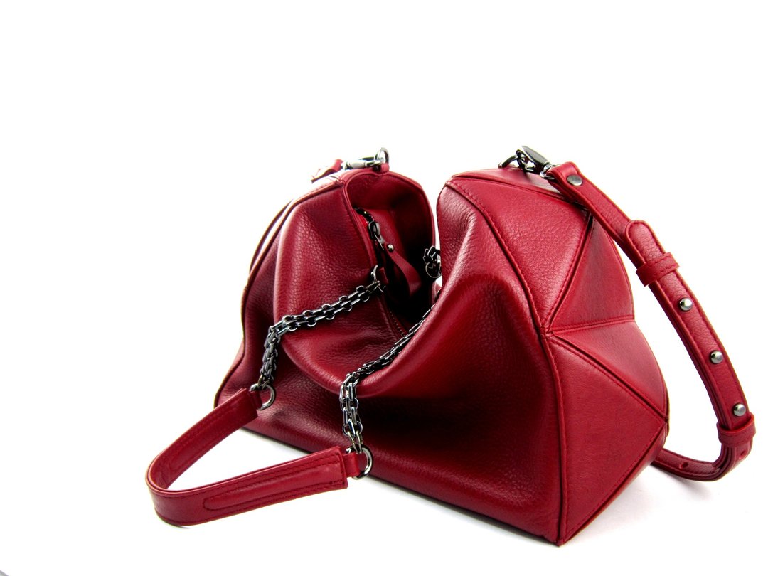 "FLEX" (Genuine Leather Bag inspired by crystals) - 侧背包/斜挎包 - 真皮 红色