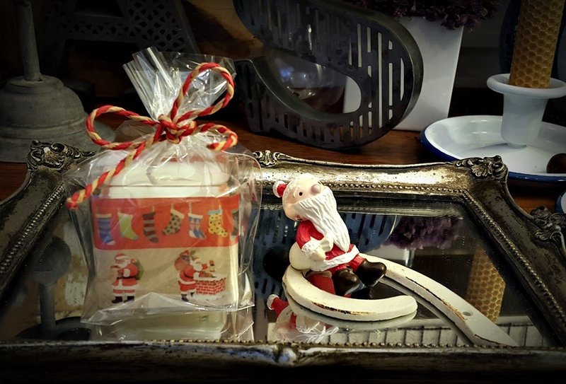 圣诞老公公...环保大豆蜡烛 - 蜡烛/香氛/手工皂 - 蜡 红色