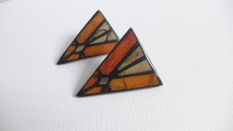 【Studio 5629】西洋古董饰品 三角几何拼贴 夹式耳环 - 耳环/耳夹 - 其他材质 多色