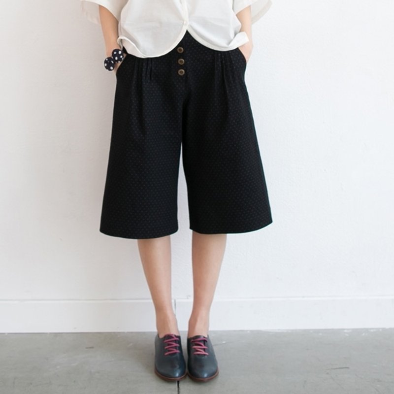 【Elf Project 精灵的工作服】A-line古铜扣点点五分宽裤 - 女装长裤 - 其他材质 蓝色