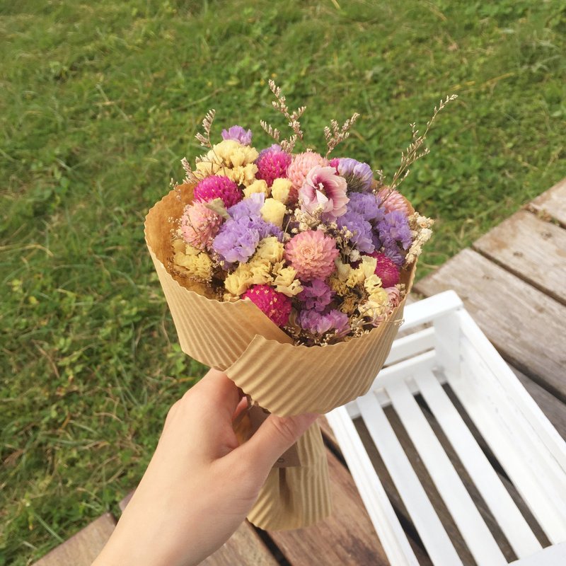 麋花Amor Floral -紫星辰花.千日红.满天星 干燥小花束 / 婚礼小物 新娘捧花 伴娘礼 探房里 圣诞礼物 外拍花束 婚纱拍照道具 干燥花 生日礼物 - 植栽/盆栽 - 植物．花 紫色