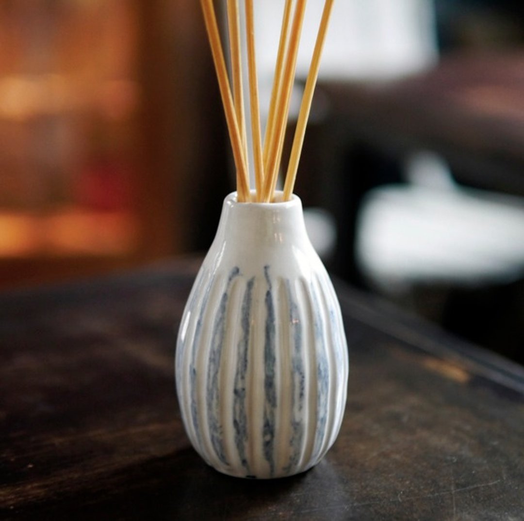 老友好酒(久)陶罐(蓝白)/Old friend Vase (Blue&White)-手舞作 - 花瓶/陶器 - 其他材质 