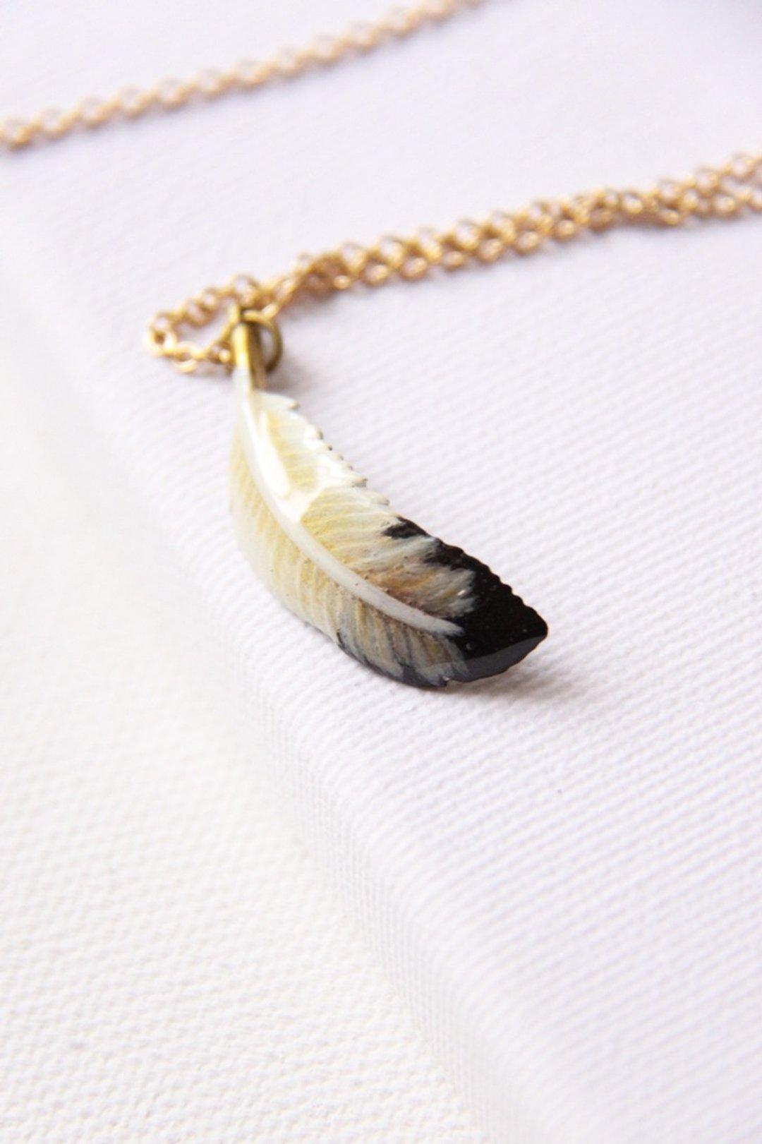 Feather Pendent  Necklace by linen. - 项链 - 其他金属 