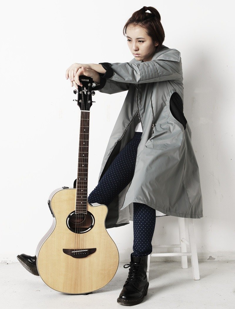 DiiiD饥饿游戏   长款风雨衣 非一般晴雨衣 男生 女生 春秋季节 - 女装休闲/机能外套 - 防水材质 黑色