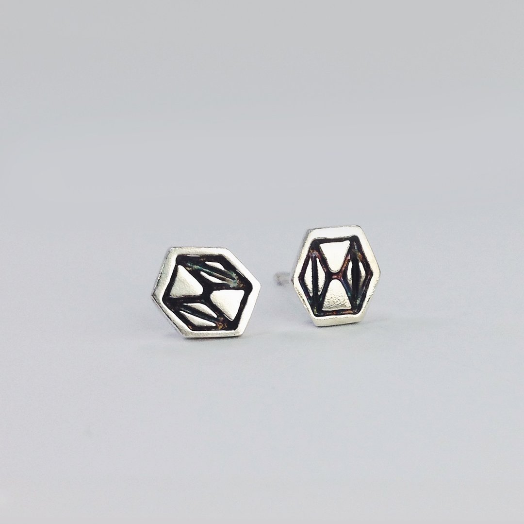 [几何形] Mosaic Line 六六-纯银耳环 - 耳环/耳夹 - 其他金属 灰色
