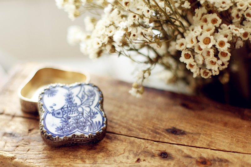 【好日恋物】Vintage荷兰饰品盒/小物盒 - 收纳用品 - 其他金属 多色