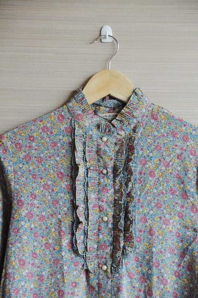 {地花ilakoa}【古着】日本制 绚丽荷叶波浪蕾丝金边长袖衬衫 - 女装衬衫 - 其他材质 蓝色