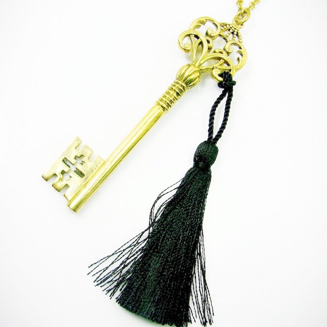 Skeleton Key pendant in brass  ,Rocker jewelry ,Skull jewelry,Biker jewelry - 项链 - 其他金属 