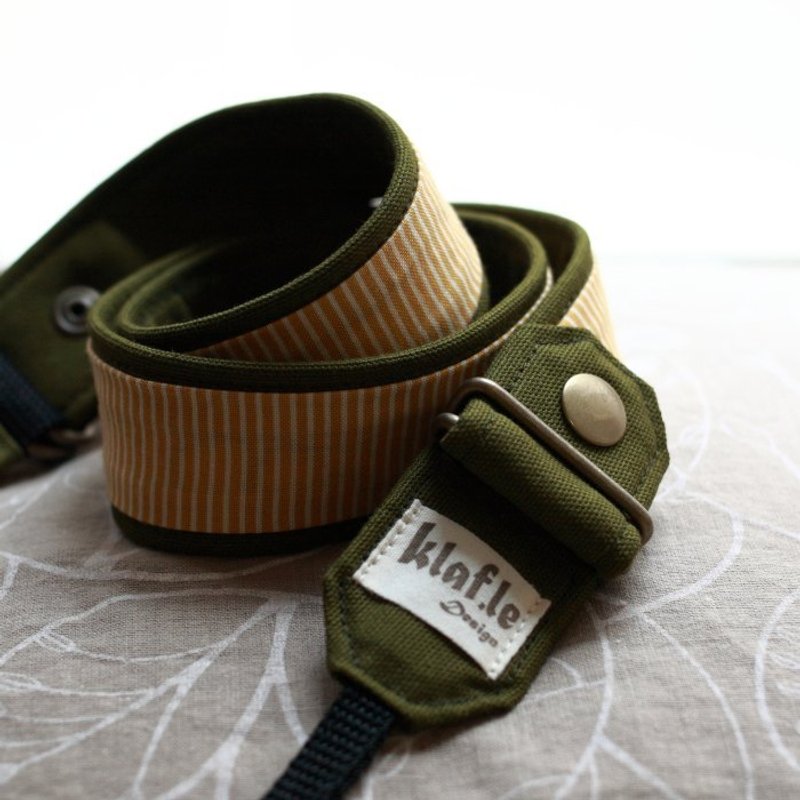 可替换式相机背带-彩色巴叩-绿色 - 证件套/卡套 - 其他材质 