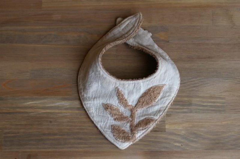 acorn dyed bib Acorn dyed leaves style - 围嘴/口水巾 - 其他材质 