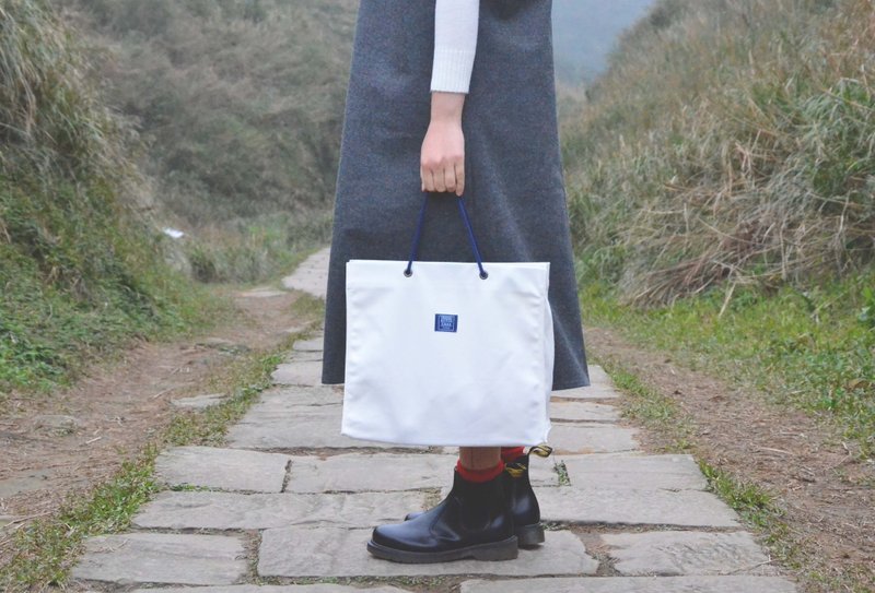 现货 像纸袋的帆布袋 _白色 附圣诞包装 - 手提包/手提袋 - 其他材质 白色