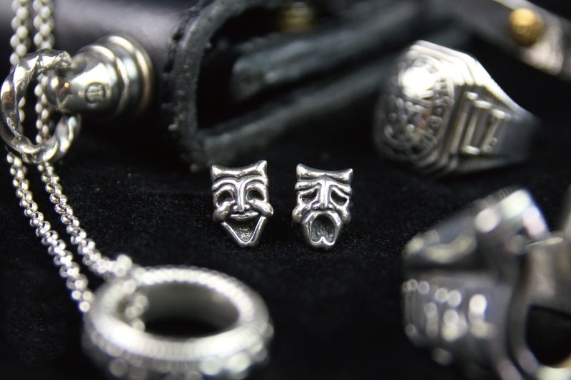 【METALIZE】哭笑脸耳环(纯银) - 耳环/耳夹 - 其他金属 