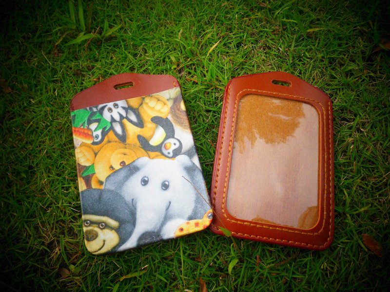 手作好礼 真皮卡套 票卡夹 证件套 识别证 (送挂绳) 圣诞交换礼物 - 证件套/卡套 - 真皮 多色