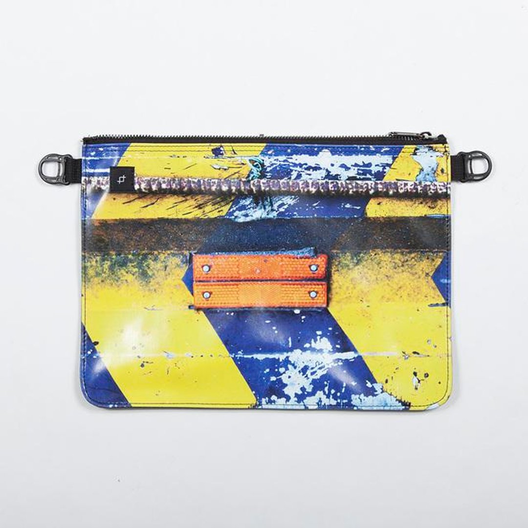 【lightweight! 140 g】 Directional Reflected Light Shoulder Bag - 手提包/手提袋 - 其他材质 