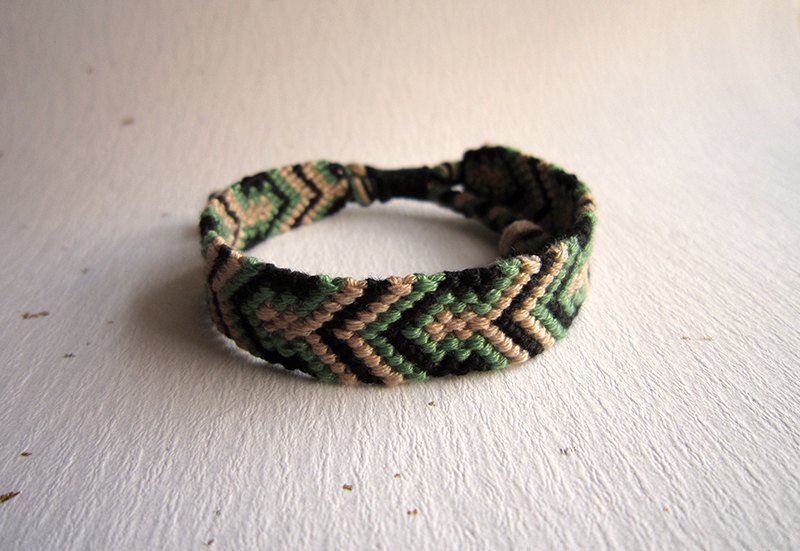 丛林 幸运绳编织手环 (可选色) - 手链/手环 - 棉．麻 多色