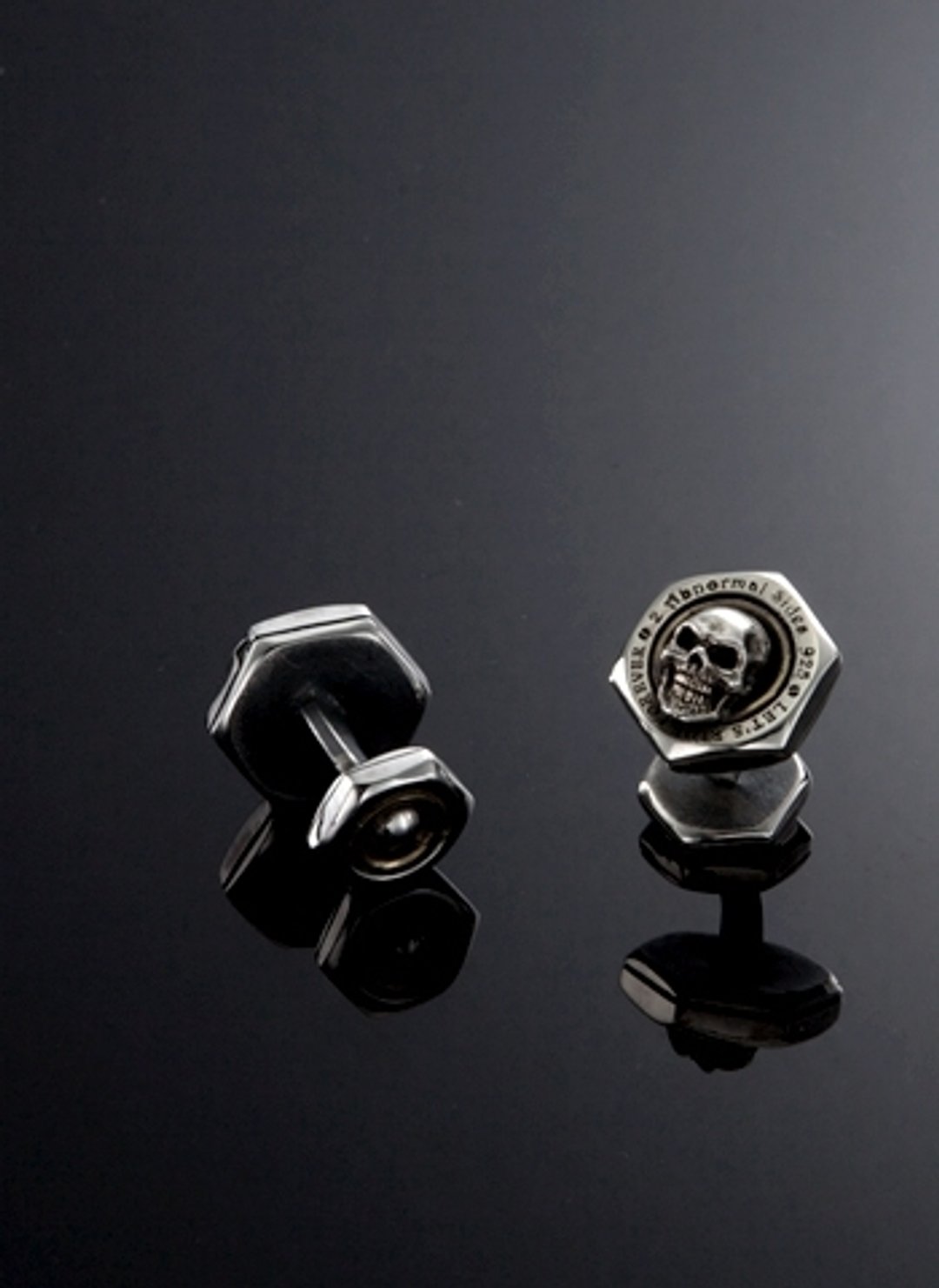 Nut Cufflink with Skull | 简约螺帽骷髅袖扣 - 袖扣 - 纯银 银色