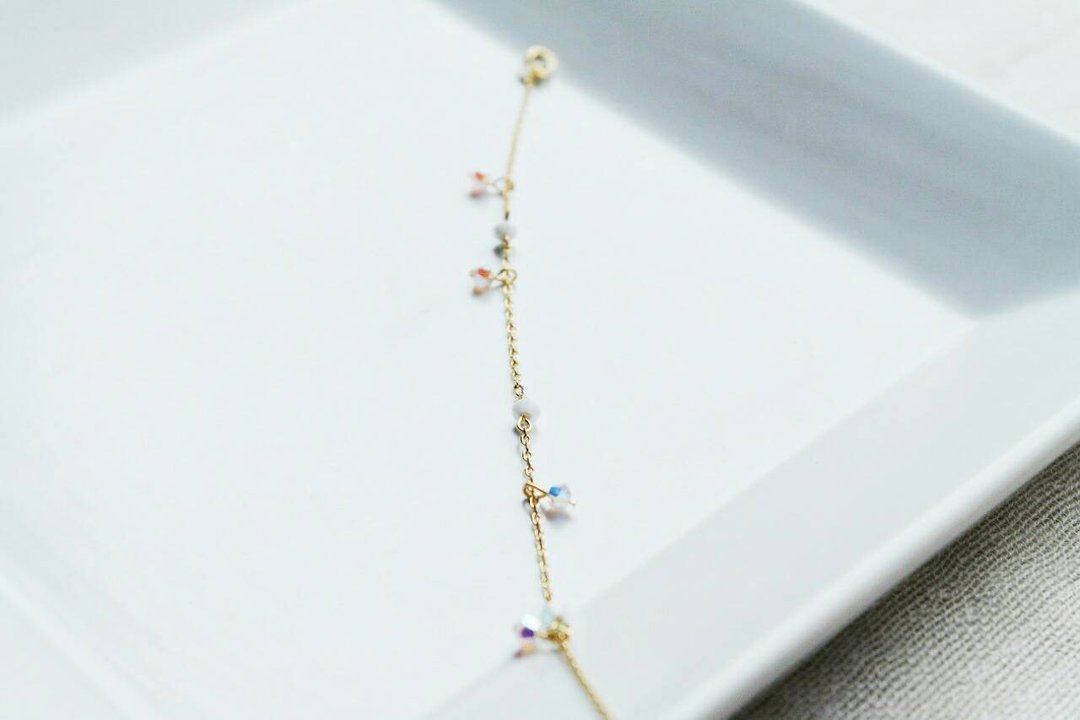 ::女孩系列:: 经典版公主 滑动细手链 - 手链/手环 - 宝石 