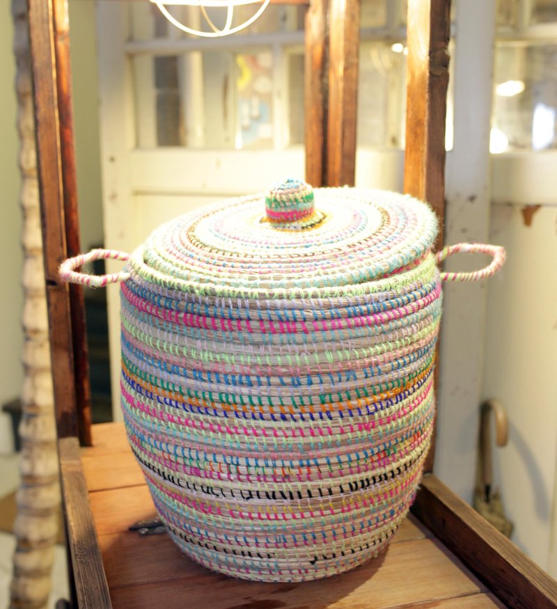 非洲塞内加尔水草编收纳篮 L - 摆饰 - 绣线 多色