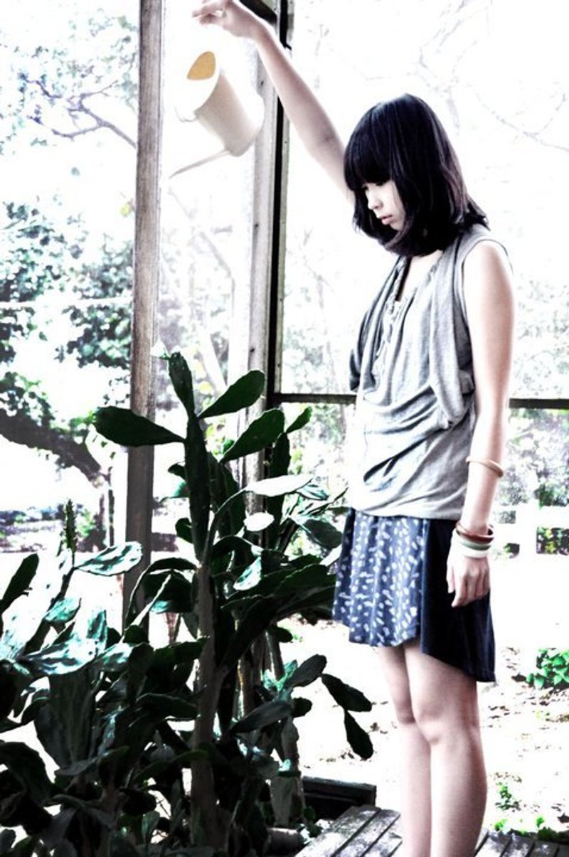 [ Wow Bravo & Funky Rap 好似动物纹长版上衣 ] - 女装背心 - 其他材质 蓝色