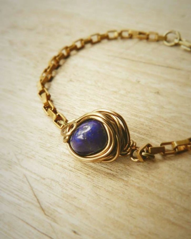 优雅与个人特色 青金石花苞黄铜手链 - 手链/手环 - 宝石 蓝色