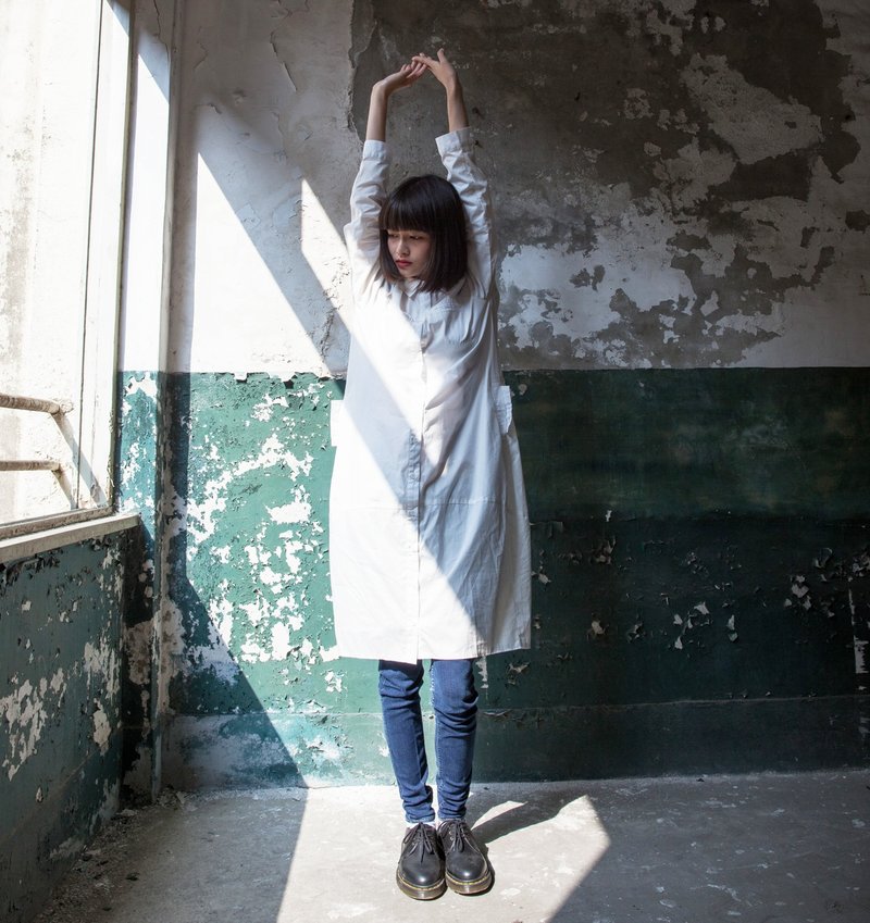 SUMI Artsy 文艺青年长版拼接衬衫洋装_4AF409_白 - 洋装/连衣裙 - 棉．麻 白色