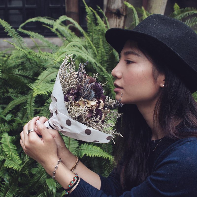 猫.初花 ｜蓝紫小姐干燥捧花 新娘捧花 婚纱 摄影 送礼 - 植栽/盆栽 - 植物．花 紫色