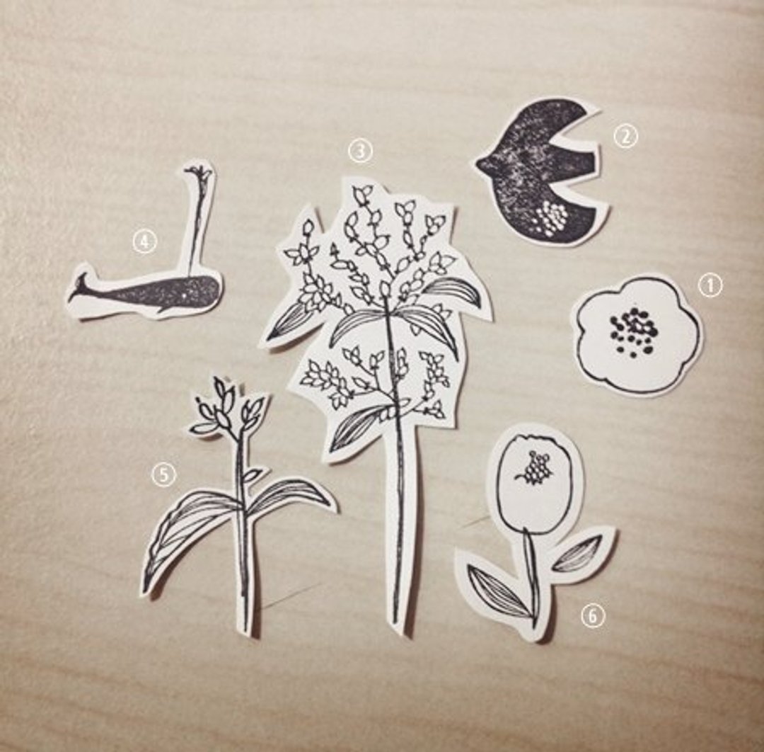 白色黑茸茸贴纸 - 贴纸 - 纸 黑色