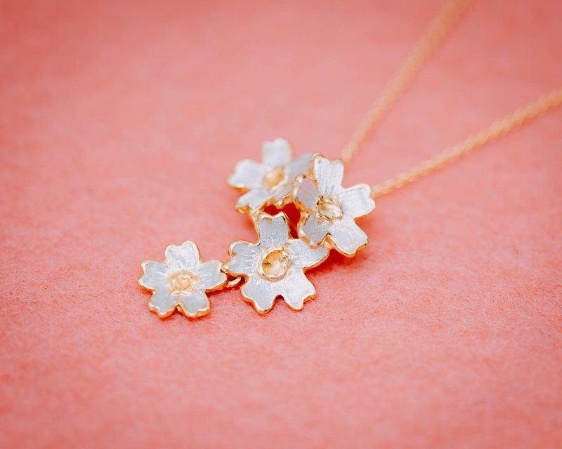 Cherry blossom necklace - Four flowers - Sakura pendant & chain - Japanese - 项链 - 其他金属 