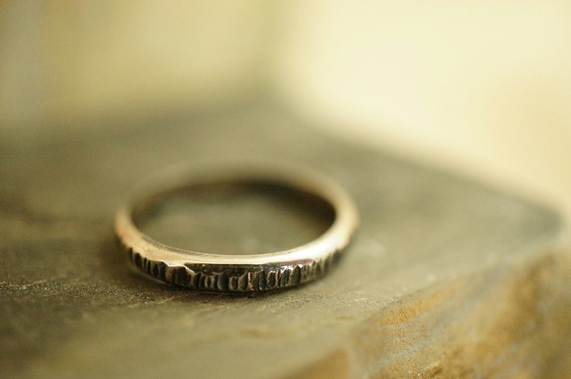 【janvierMade】❤ 深刻 纯银戒指 ( fèmine ) l 简约纯银戒指 l 匠心设计手作 - 戒指 - 其他金属 白色
