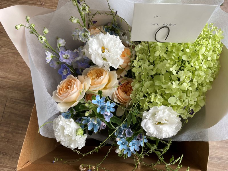 须事前沟通再下订的定制化大尺寸鲜花束 - 干燥花/捧花 - 植物．花 多色