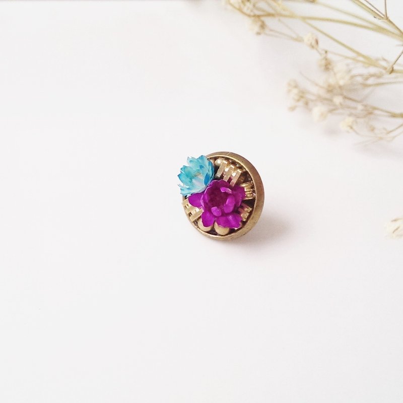 ◊ 池中莲 ◊ 夏威夷风情 ▪ 蓝与紫色永生干燥花 ▪ 耳环 ▪ 单枚 - 耳环/耳夹 - 植物．花 紫色