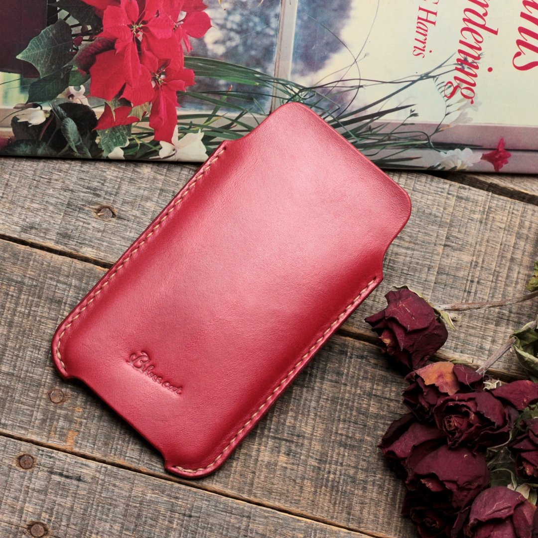 Crafted iPhone手机套－裸机用∣干燥玫瑰红植鞣牛皮革∣多色 - 手机壳/手机套 - 真皮 咖啡色