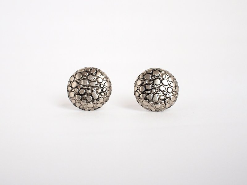 Circle dot 银色裂纹 不锈钢 耳针 耳环 0161  - 耳环/耳夹 - 其他金属 灰色