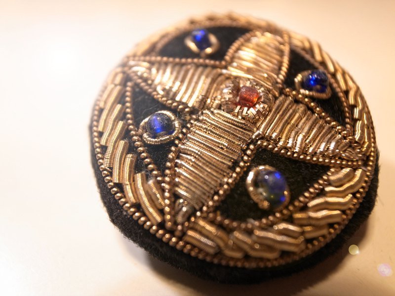 奢华巴洛克金植绒胸针 - 胸针 - 其他材质 黑色