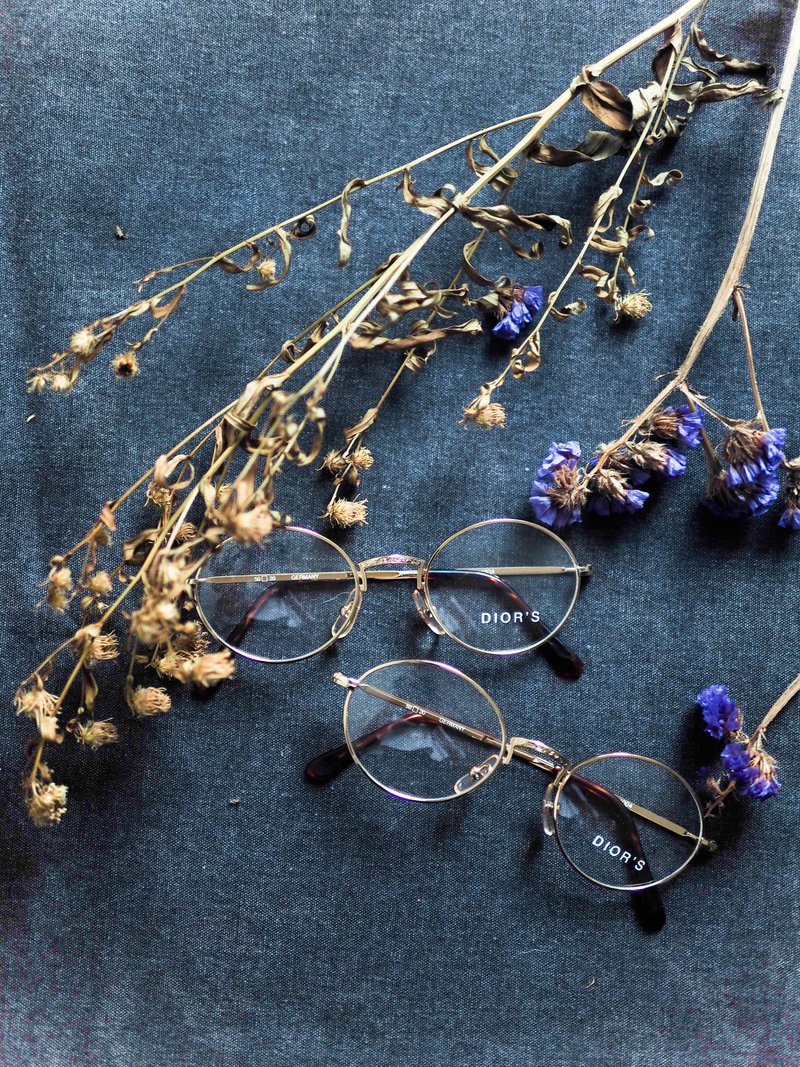 河水山 - 青涩春天的恋爱手札 金丝雕花椭圆 镜脚琥珀鼻垫波纹图腾眼镜 Japan 日本好学生 金框  雕花 - 眼镜/眼镜框 - 其他金属 金色