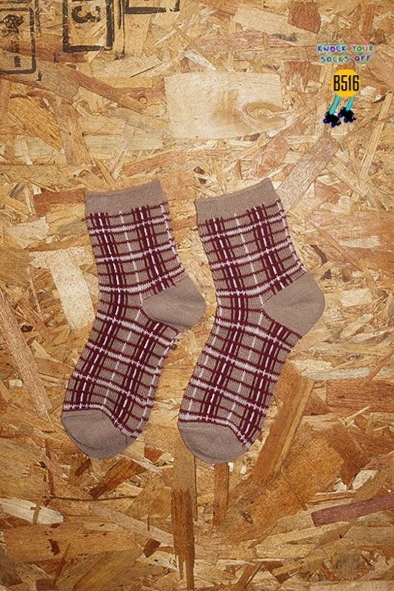格子红白线针织袜!!夏漪眺=knock your socks off !! - 袜子 - 其他材质 卡其色