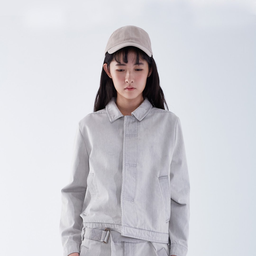 TRAN - 藏扣牛仔夹克 - 女装休闲/机能外套 - 棉 灰色