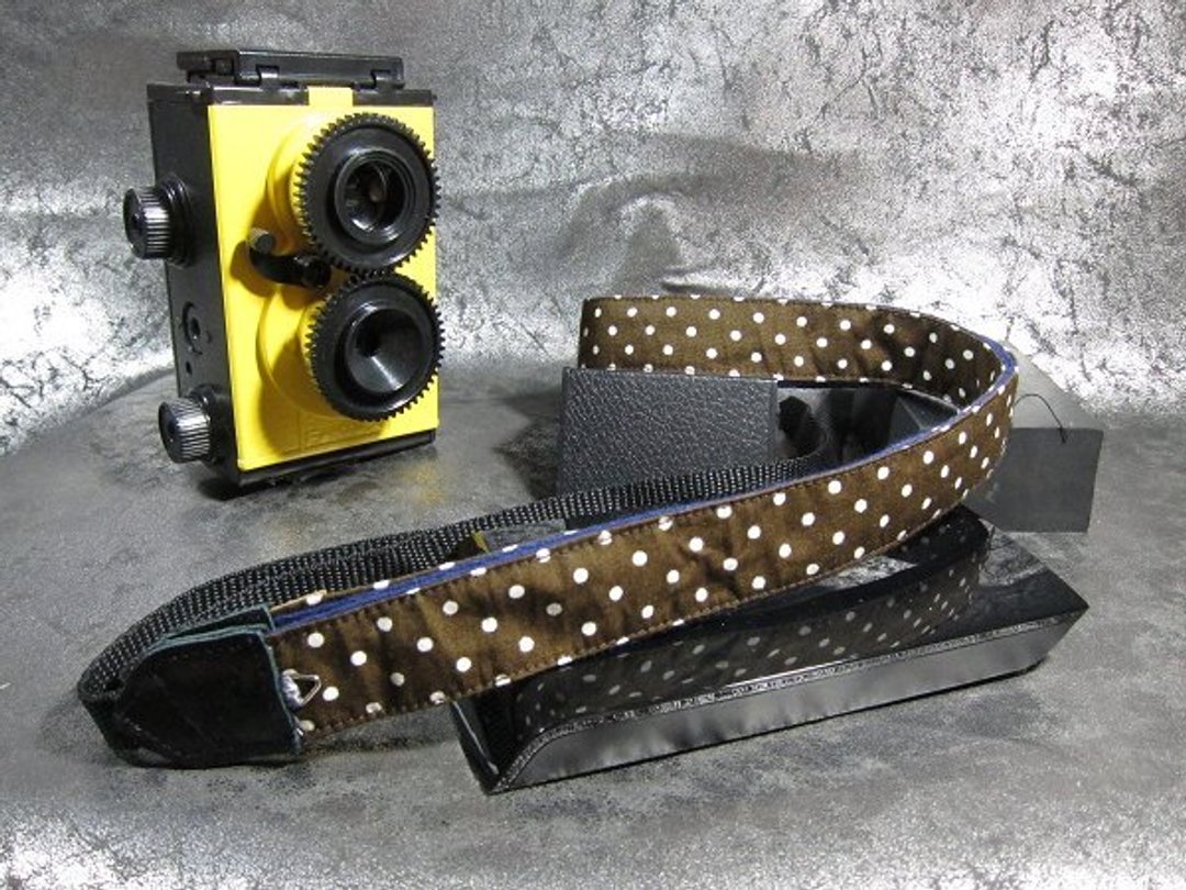 "咖啡点点"  舒压背带 相机背带 乌克丽丽    Camera  Strap - 相机背带/脚架 - 其他材质 咖啡色