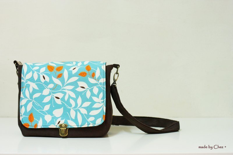 Chez。麂皮绒制复古蓝小肩包 - 侧背包/斜挎包 - 其他材质 蓝色