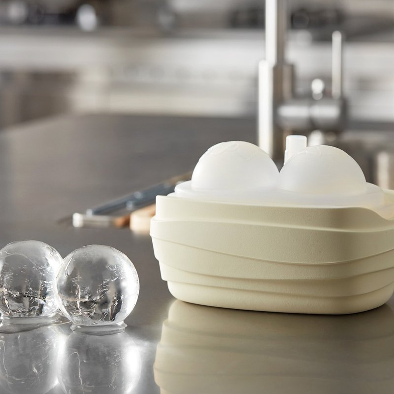 POLAR ICE 极地冰盒 - 极地动物系列 (北极白) - 厨房用具 - 硅胶 白色