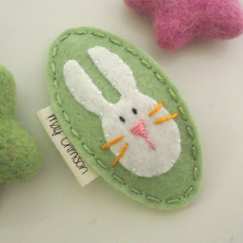 英国 may-crimson│手工羊毛毡发夹  绿底椭圆小兔  MC4RBRSSP - 发饰 - 羊毛 绿色