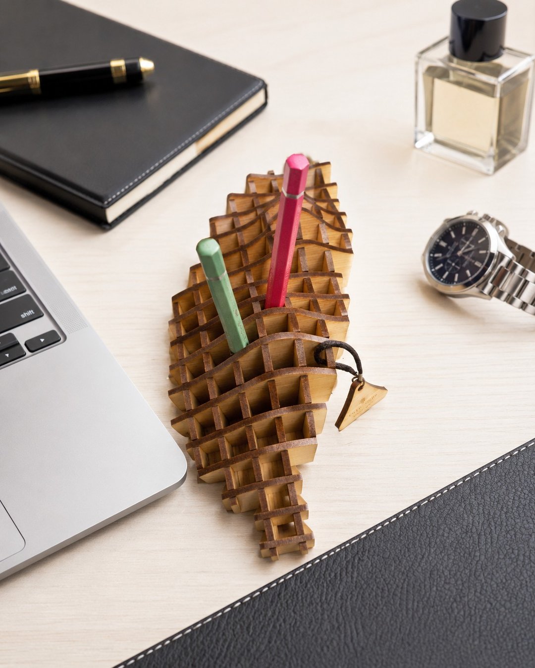 【福袋】文创商品/台湾笔插 - 台湾意象/送外宾/出国礼物/送老外 - 笔筒/笔座 - 木头 咖啡色