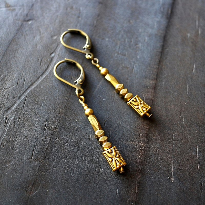 EF复古宫廷系列NO.11金色雕花钟摆耳环二 - 耳环/耳夹 - 其他金属 金色