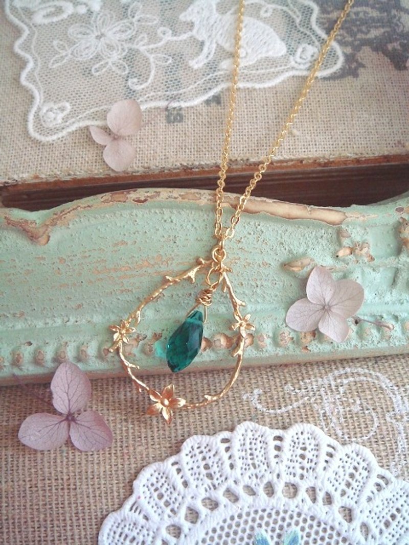 Garohands 孔雀绿天然石水滴森林花环手感中长链 A280  礼物 气质 高雅 熟女 - 项链 - 其他材质 绿色