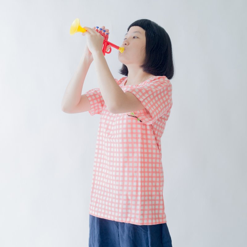 变色龙 - 红色宽宽格子上衣 - 女装上衣 - 其他材质 红色