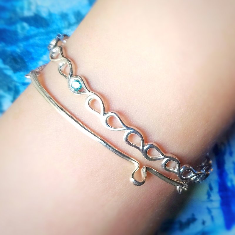 泪滴托帕石浑身纯银手鈪 - 手链/手环 - 纯银 银色