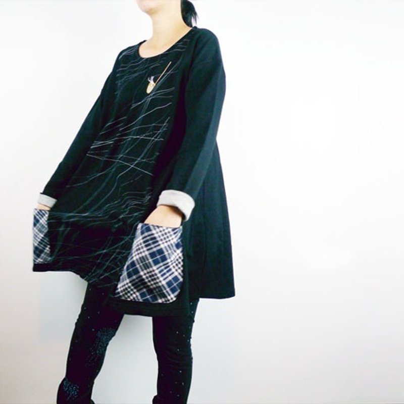 ：Urb.【捞星月面条】女/长袖 大衣式 伞状口袋洋装款  / 黑色 - 洋装/连衣裙 - 棉．麻 黑色