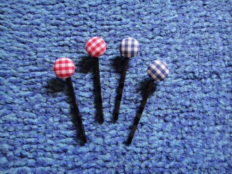 格红格蓝 钮扣小发夹 C20ASZ20Z21 - 发饰 - 其他材质 红色